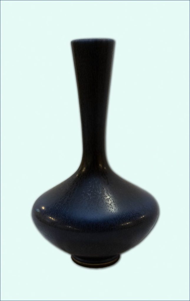 Berndt Friberg, 13 cm hög vas.